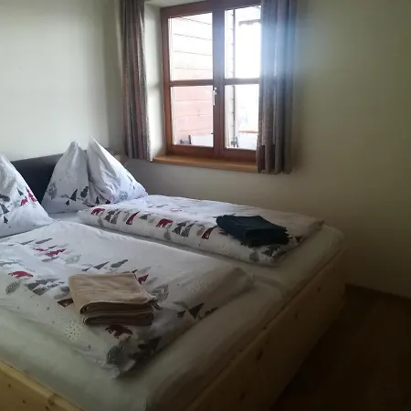 Susanne Und Jasmin - Haus Sonnleitn Sonnenalpe Nassfeld